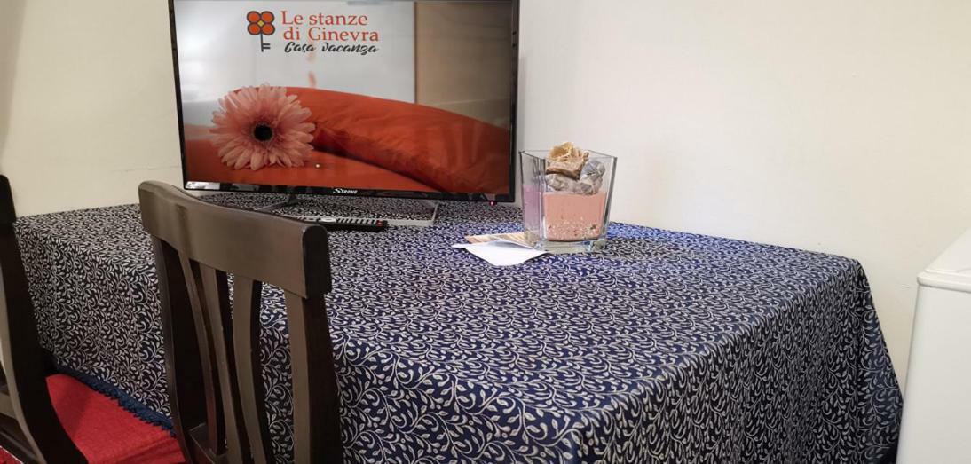 Le Stanze Di Ginevra - Via Tescione Hotell Caserta Eksteriør bilde