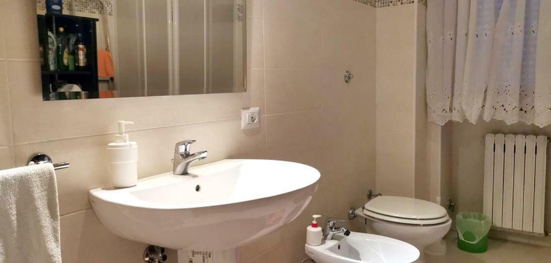 Le Stanze Di Ginevra - Via Tescione Hotell Caserta Eksteriør bilde
