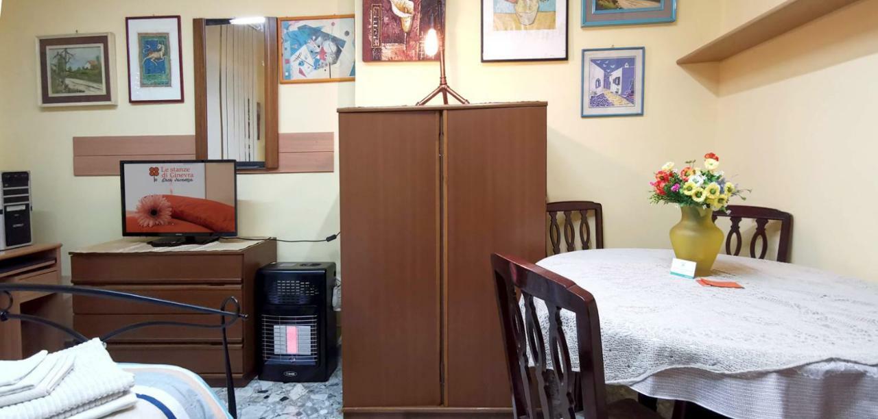 Le Stanze Di Ginevra - Via Tescione Hotell Caserta Eksteriør bilde