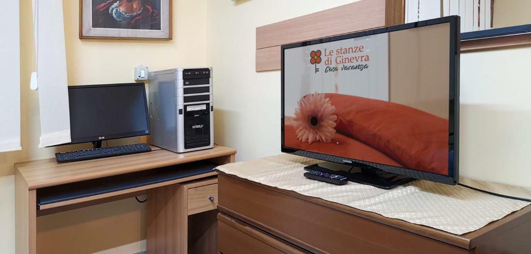 Le Stanze Di Ginevra - Via Tescione Hotell Caserta Eksteriør bilde